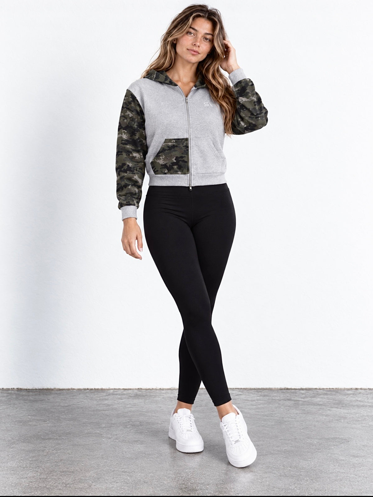 Women’s Camo Zip-Up